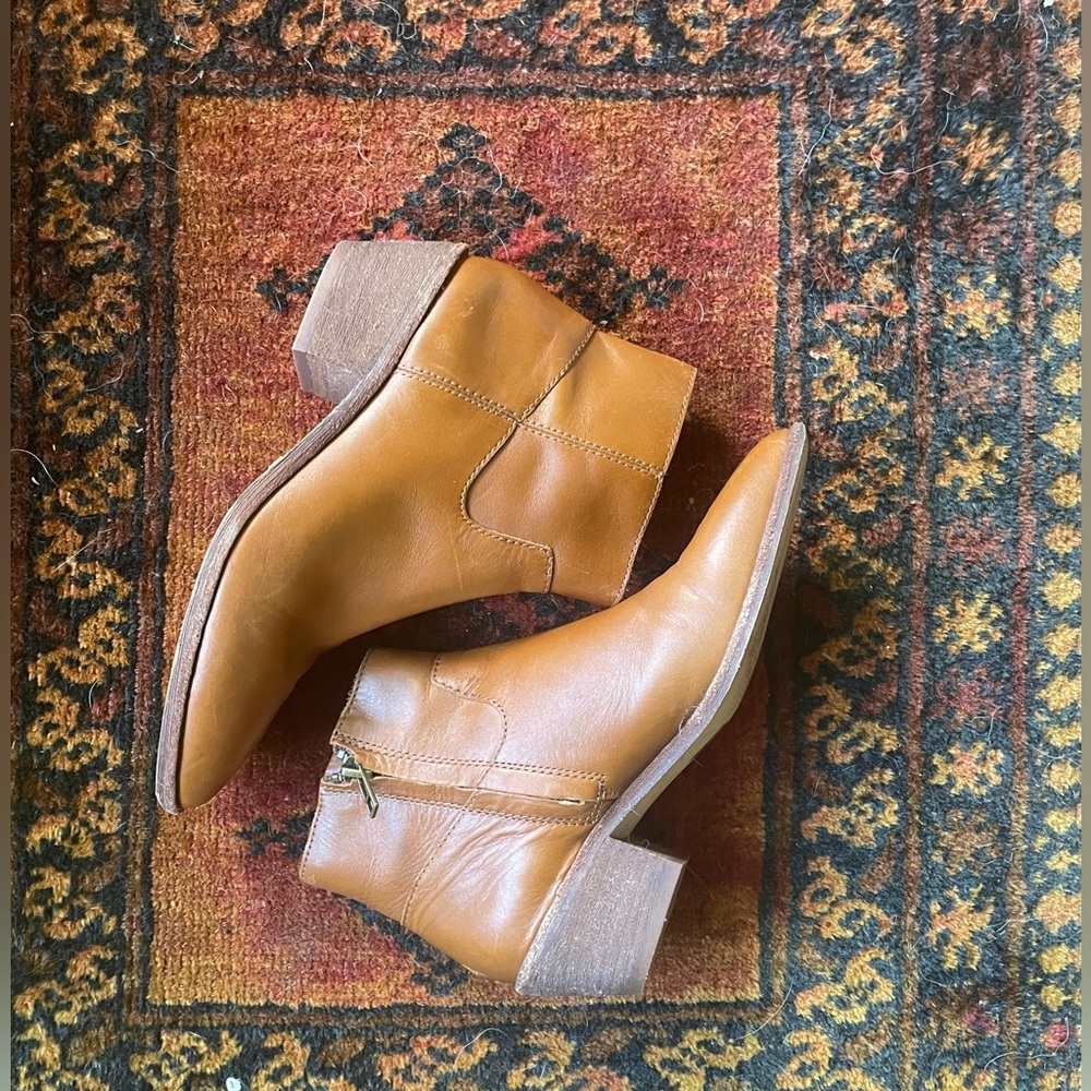 Madewell Charley Tan Booties